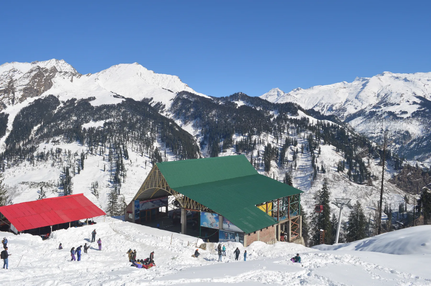 Solang under snow, the ropeway station below the Himalayan peaks
