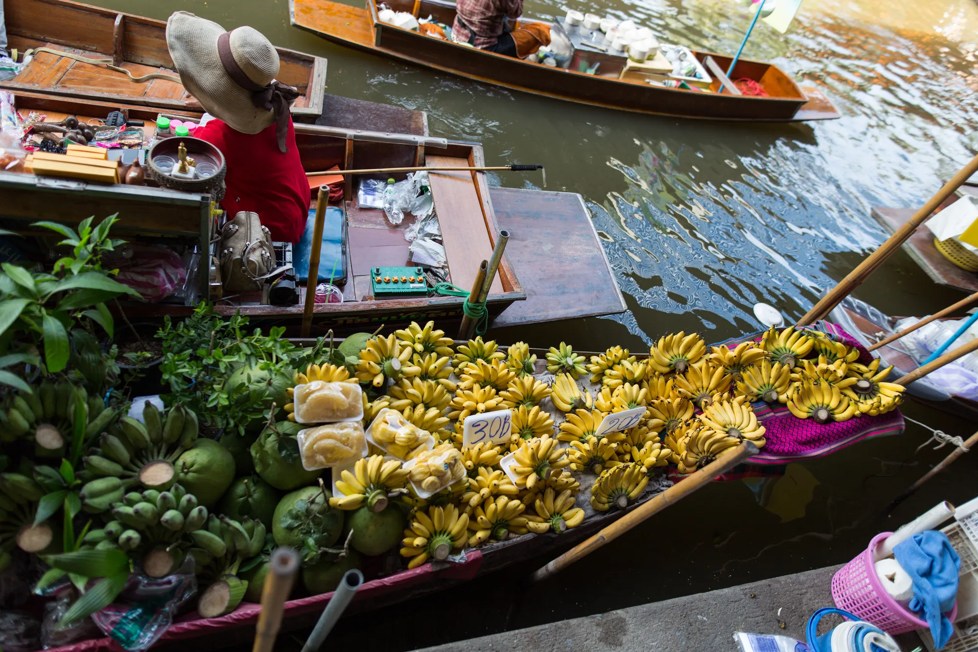 A loaded fruit boat at the Damnoen Saduak floating market